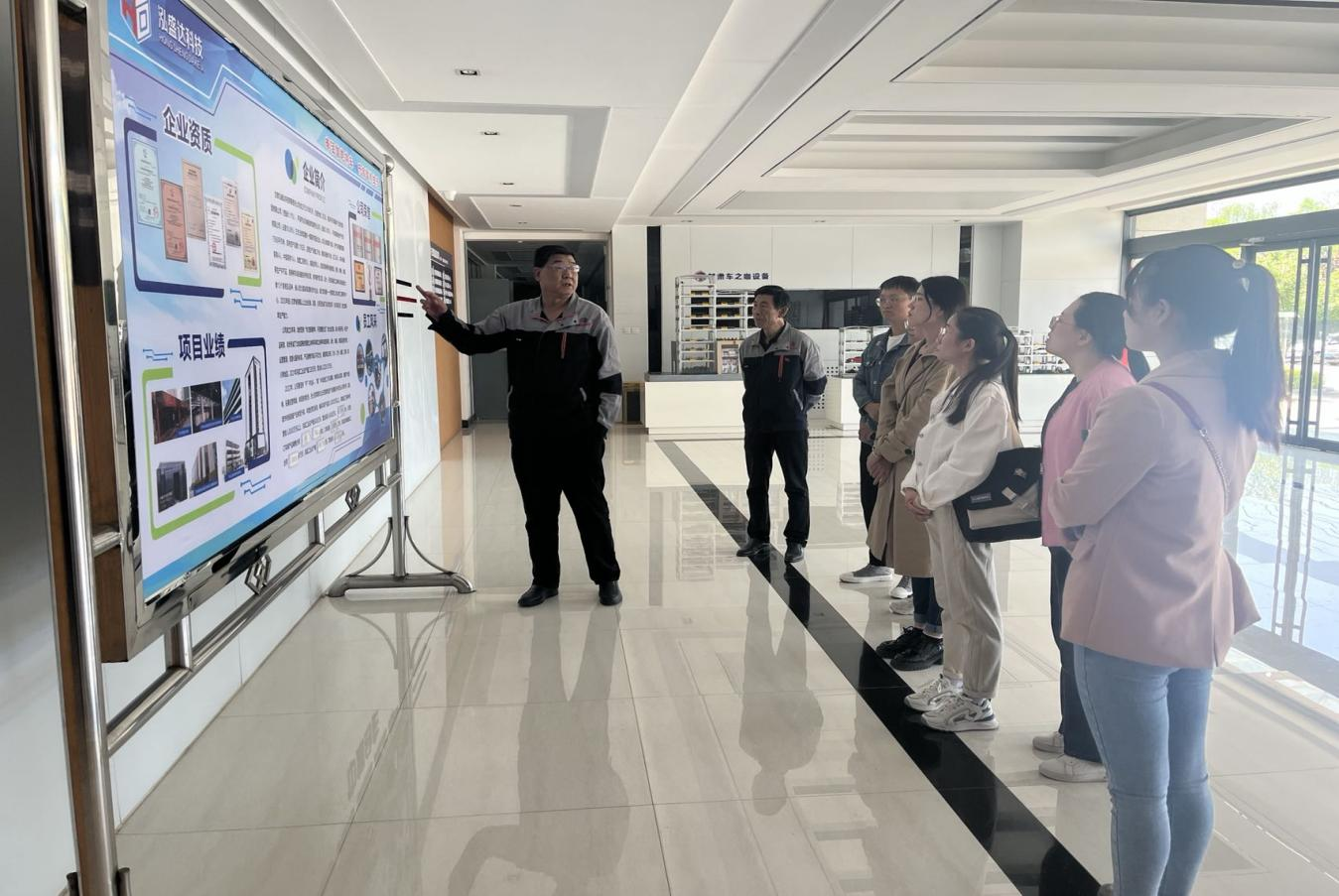 乐动网页版·官方站在线登入-乐动(中国)
开展新员工入职培训(图3)