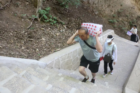助力文旅市场 展示产投风采——乐动网页版·官方站在线登入-乐动(中国)
组织开展员工登山比赛活动(图6) 助力文旅市场 展示产投风采——乐动网页版·官方站在线登入-乐动(中国)
组织开展员工登山比赛活动(图6)