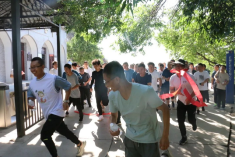 助力文旅市场 展示产投风采——乐动网页版·官方站在线登入-乐动(中国)
组织开展员工登山比赛活动(图2) 助力文旅市场 展示产投风采——乐动网页版·官方站在线登入-乐动(中国)
组织开展员工登山比赛活动(图2)