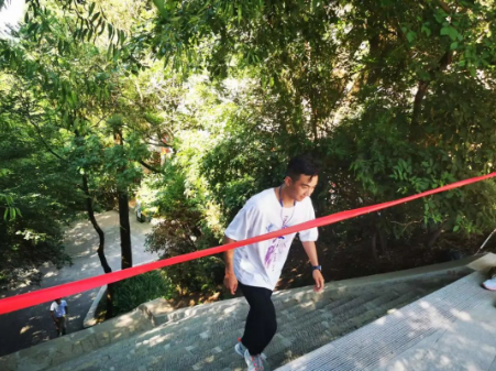 助力文旅市场 展示产投风采——乐动网页版·官方站在线登入-乐动(中国)
组织开展员工登山比赛活动(图8) 助力文旅市场 展示产投风采——乐动网页版·官方站在线登入-乐动(中国)
组织开展员工登山比赛活动(图8)