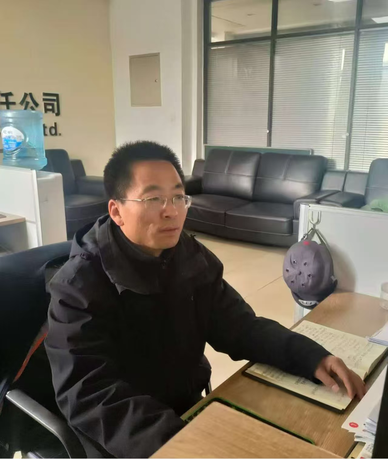 中共乐动网页版·官方站在线登入-乐动(中国)
委员会关于对2025年度“产投榜样”进行公示的公告(图2) 中共乐动网页版·官方站在线登入-乐动(中国)
委员会关于对2025年度“产投榜样”进行公示的公告(图2)
